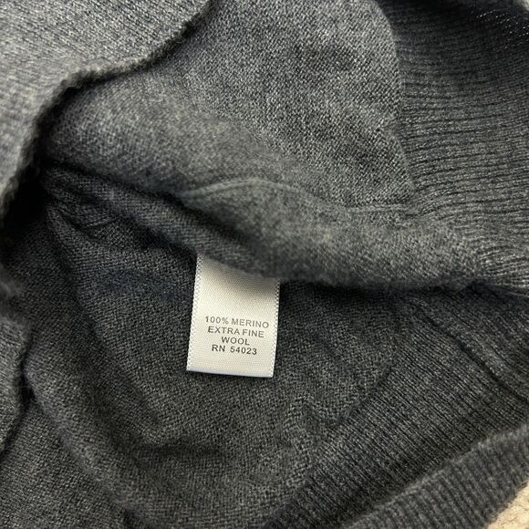 Banana Republic Cardigan Womens XS Gray Beaded 100% Extra Fine Merino Wool - Picture 9 of 10